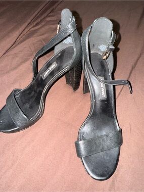 Nine West Black Open-Toe Block Heel Sandals
